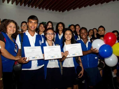 800 alumnos le harán frente al matoneo en 20 instituciones educativas