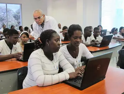 Convocatoria para organizaciones que trabajan con indígenas y afros: podrán impulsar proyectos por $ 600 millones