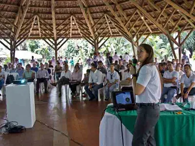 El Dagma presentó informe de su gestión a la comunidad; zonas verdes y parques, uno de los ejes centrales