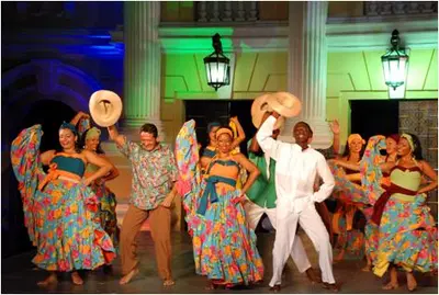 El Centro Histórico se vistió de Danza