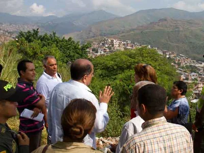 Caleños de la Comuna 1 aprueban esfuerzo e inversión social del gobierno del médico Guerrero