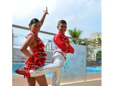 Cinco hoteles de la ciudad inician fiestas de salsa en el  lobby