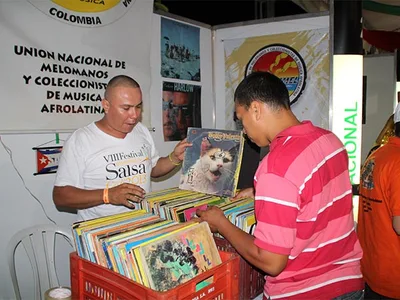 Comenzó Muestra Empresarial en el VIII Festival Mundial de Salsa Cali 2013
