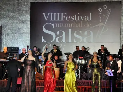 Reconocimiento para Celia Cruz y “El Mulato” cerró con broche de oro el Festival Mundial de Salsa