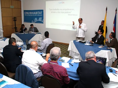 Expertos internacionales en planificación  metropolitana se reúnen en Cali