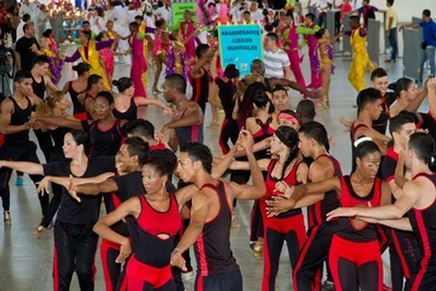 Seleccionadas las 25 Escuelas de Salsa que participarán en el Salsódromo  de la 56 Feria de Cali 2013