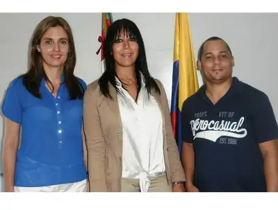 Médica y músico cubanos ya son colombianos por adopción