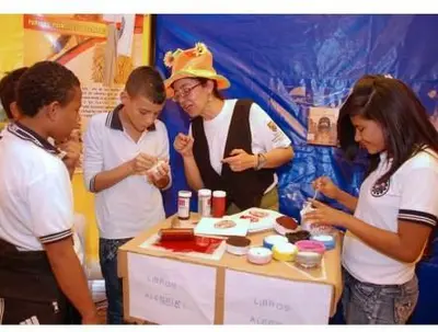 Buscan mejorar hábitos de lectura de escolares
