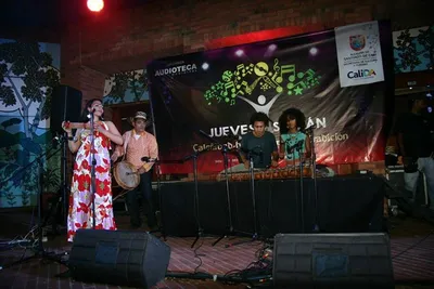 La poesía se toma este jueves la plazoleta del centro Cultural