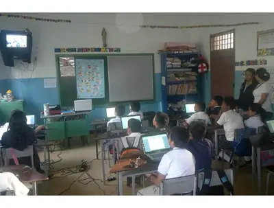 El Saladito, con superhéroe contra el matoneo escolar