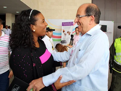 Alcalde de Cali dará estímulos a las empresas que empleen afros