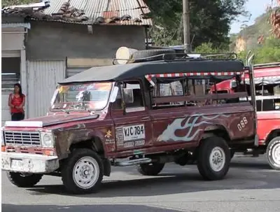 Se restablece servicio de transporte en la comuna 1