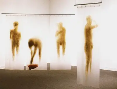 Aplazada una semana la exposición Protografías, del maestro Óscar Muñoz