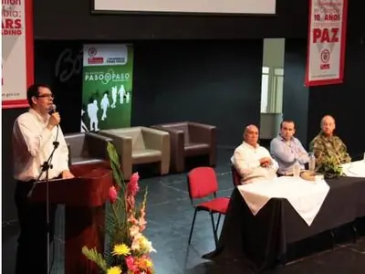 En Cali se realizó primera jornada de reunión de líderes de procesos de desmovilización