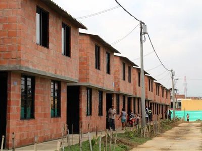 60 familias ya disfrutan de vivienda con 6 metros cúbicos de agua mensual gratis, entregadas en Potrero Grande