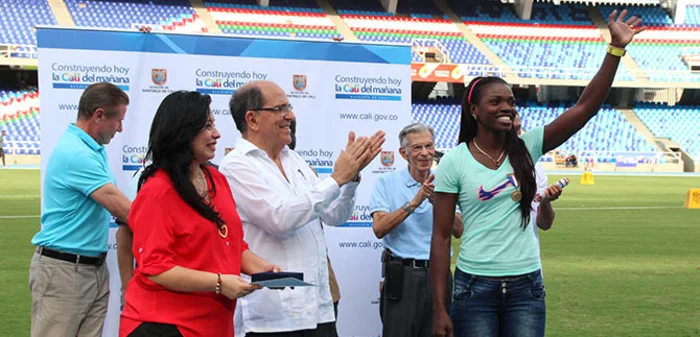 Gobierno caleño condecoró a Catherine Ibargüen