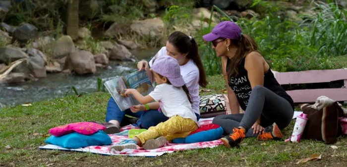 La Familia caleña se va de PicNic Literario