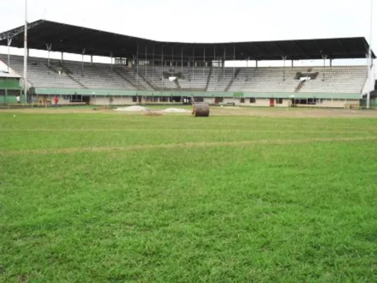 Se adecúa el Diamante de béisbol
