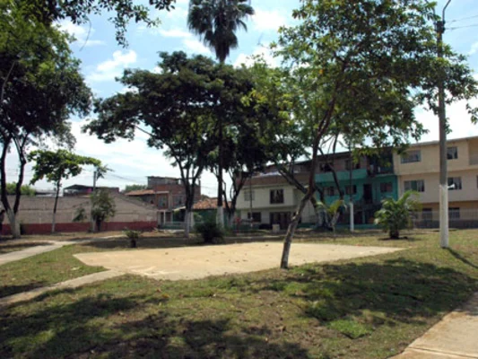 Socializacin con habitantes de la comuna 13