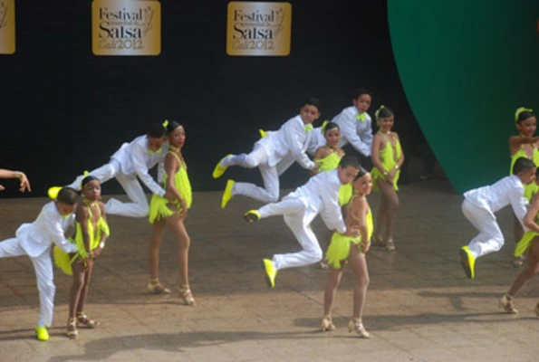 15 años bailando salsa en el oriente de Cali