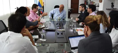Mintic a través de diversos programas coadyuvará a mejorar accesibilidad, competitividad y emprendimiento de Cali