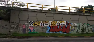 Administración ya adelanta investigaciones para quienes pintan puentes con propaganda política
