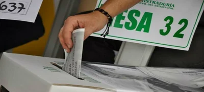 Simulacro de preconteo para elecciones presidenciales llega a Instituciones Educativas Oficiales