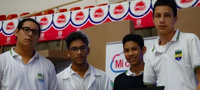 Estudiantes caleños desarrollan aplicaciones con apoyo de Mi Comunidad es Escuela