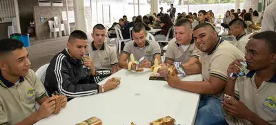 El PAE de Cali  cumple a cabalidad con el menú aprobado por el Ministerio de Educación Nacional