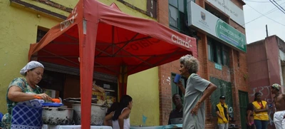 El comedor de Yoana Arias: sazón y bienestar para los residentes del barrio El Calvario