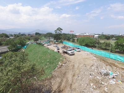 Caracterización exhaustiva de los Residuos de Construcción y Demolición (RCD) que ingresan a la Estación De Trasferencia de la carrera 50 en la ciudad de Cali  e identificación de su potencial de transformación en Eco-productos para la construcción