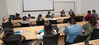 El Distrito Especial debe funcionar con los mismos recursos y con la misma cantidad de personal