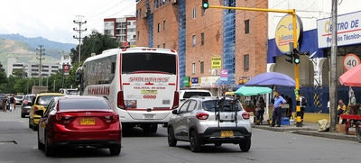 Nuevos elementos de semaforización en diferentes intersecciones de la ciudad