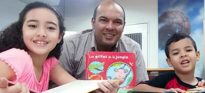 Secretaría de Educación reconoce invaluable labor de la familia, en su día