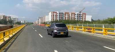 Se habilita eje oriental del puente sobre Río Lili en la Avenida Ciudad de Cali