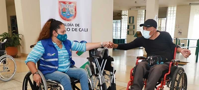 Personas con discapacidad que requieran sillas de ruedas y bastones podrán inscribirse