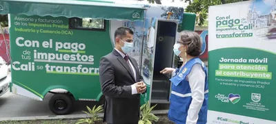 Empezó a rodar la unidad móvil de Hacienda más cerca de ti