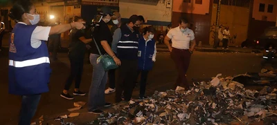 Una noche por el centro de Cali acompañando la jornada de limpieza