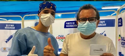Megacentros de vacunación covid continúan prestando servicio durante el toque de queda