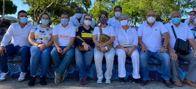 Directivas docentes del sistema educativo oficial de Cali comparten mensaje de paz y respeto por la vida