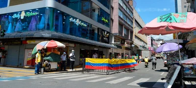 El centro de Cali, abre sus puertas generando alternativas para “salir adelante en medio de la crisis”