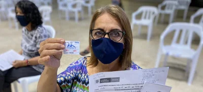 Caleños y caleñas se suman al compromiso de vida vacunándose contra la covid-19