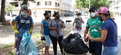 Servidores públicos se movilizaron para la ‘limpiatón’ de las calles