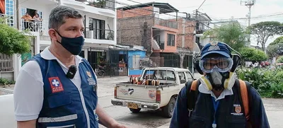 Conoce cómo realiza la fumigación el equipo de Enfermedades Transmitidas por Vectores en Cali