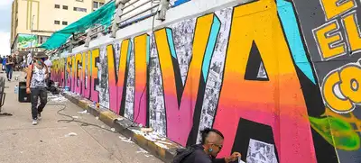 Alcaldía de Cali apoya nuevos grafitis de colectivos artísticos