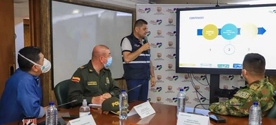Administración Ospina avanza en la búsqueda de alternativas para mejorar Sistema de transporte en Cali