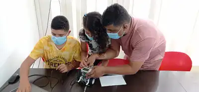 En segundo día del FesTIC se conoció el pódium del campeonato de robótica