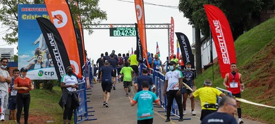 Meta cumplida en la carrera Cristo Rey 7k con los candidatos al CMJ