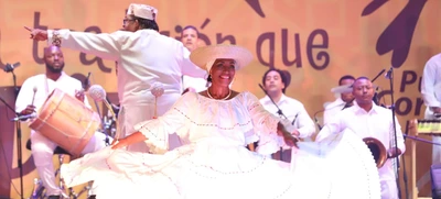 En su tercera noche, el Petronio Álvarez le rindió homenaje a la vida
