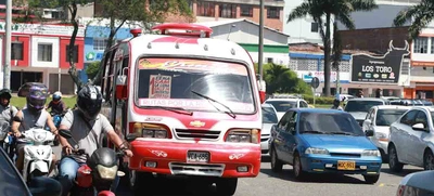 Listos borradores de decretos para pico y placa, tarifas de transporte público y ajuste de tasa por congestión